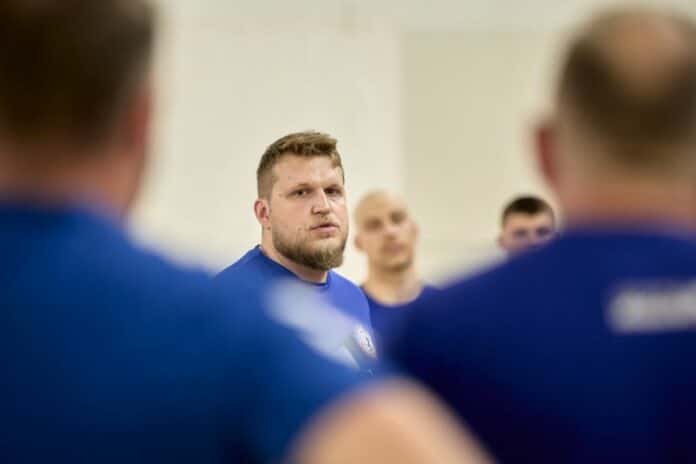 trener piłkarzy ręcznych mówi o przygotowaniach