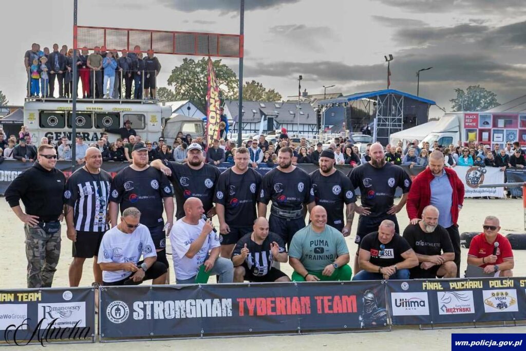 Policjant z Olsztyna wicemistrzem Pucharu Polski Strongman!
