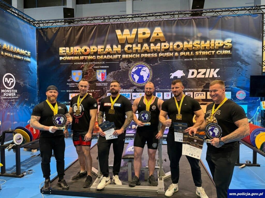 Rozbił bank na Mistrzostwach Europy! Policjant z Mazur zgarnia trzy złota