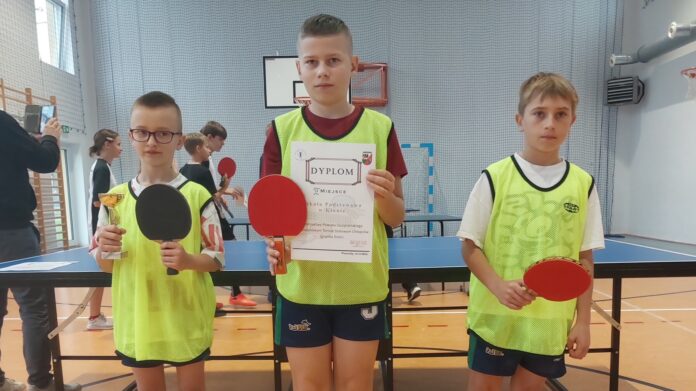 zawody w tenisie stołowym